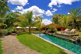 Yoga, sport and inspiration. Safari Laluka Safari Lodge.